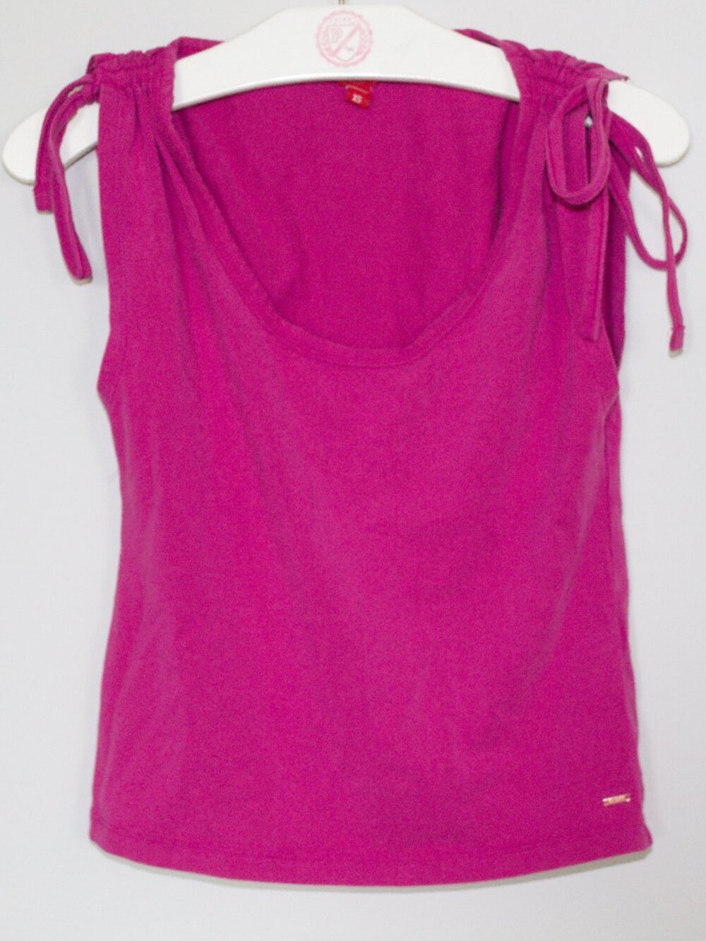 Guess Pink scoop neckline tank size XS with tie sleeve